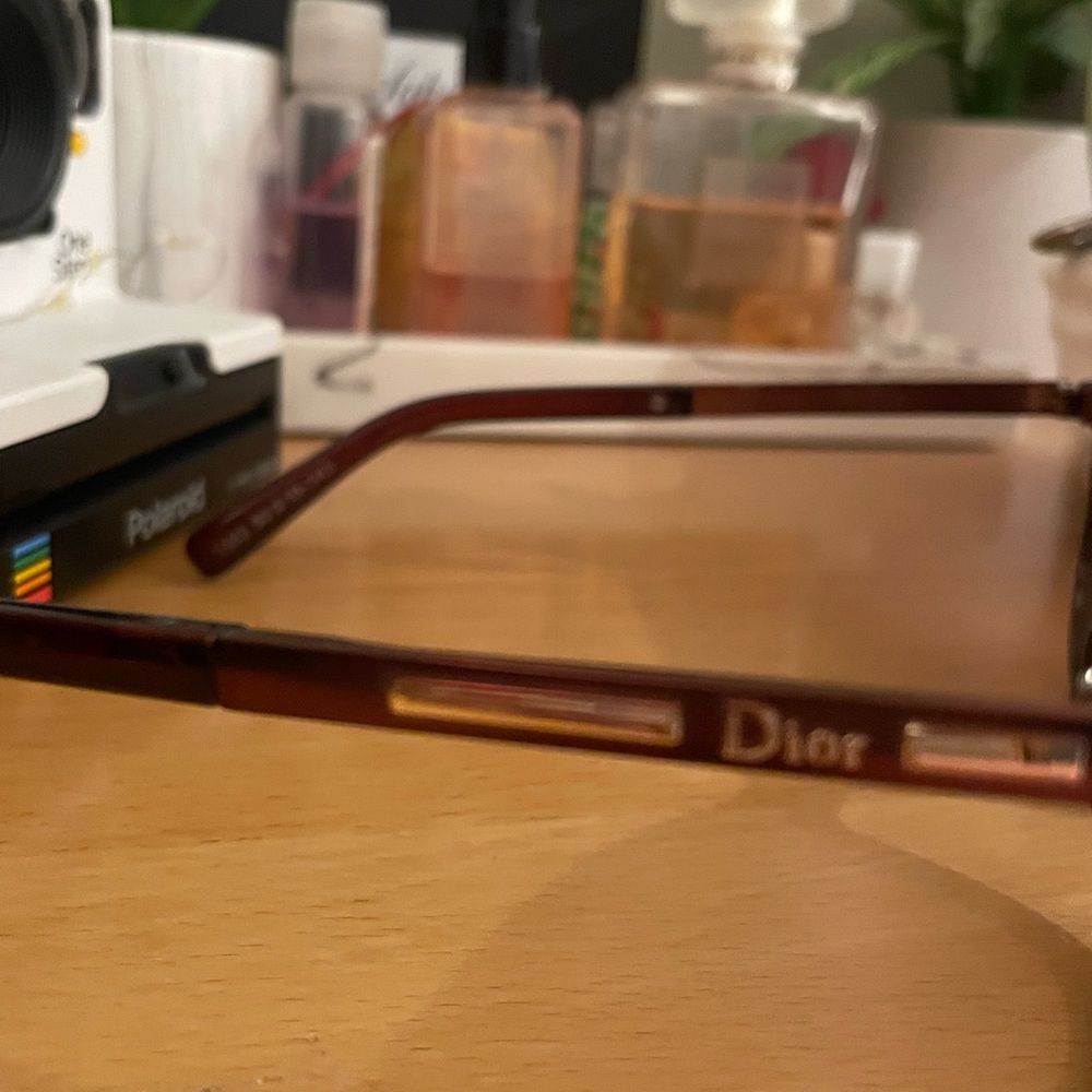 BRAND NEW DIOR vintage sunglasses - Picture 3 of 3